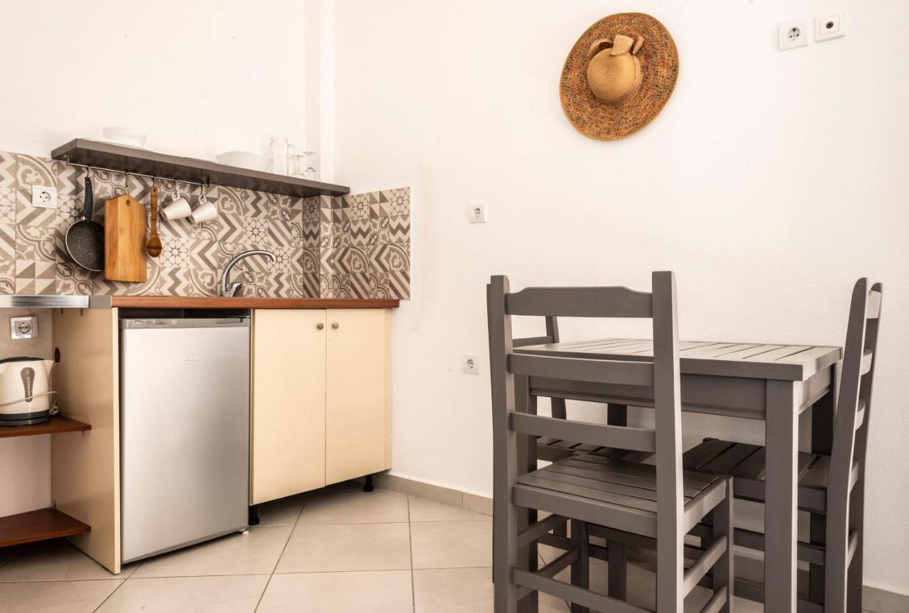 Amphora Guesthouse Himare Ngoại thất bức ảnh
