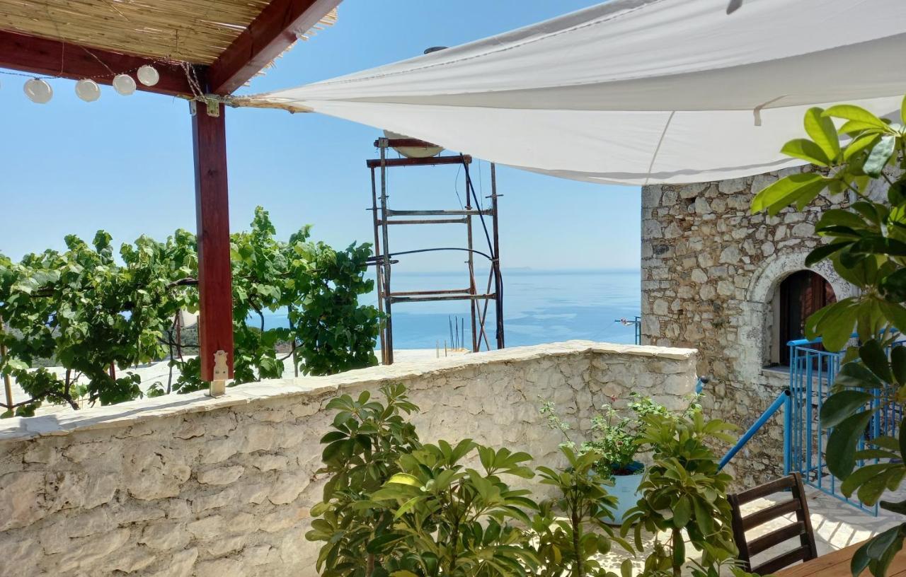 Amphora Guesthouse Himare Ngoại thất bức ảnh