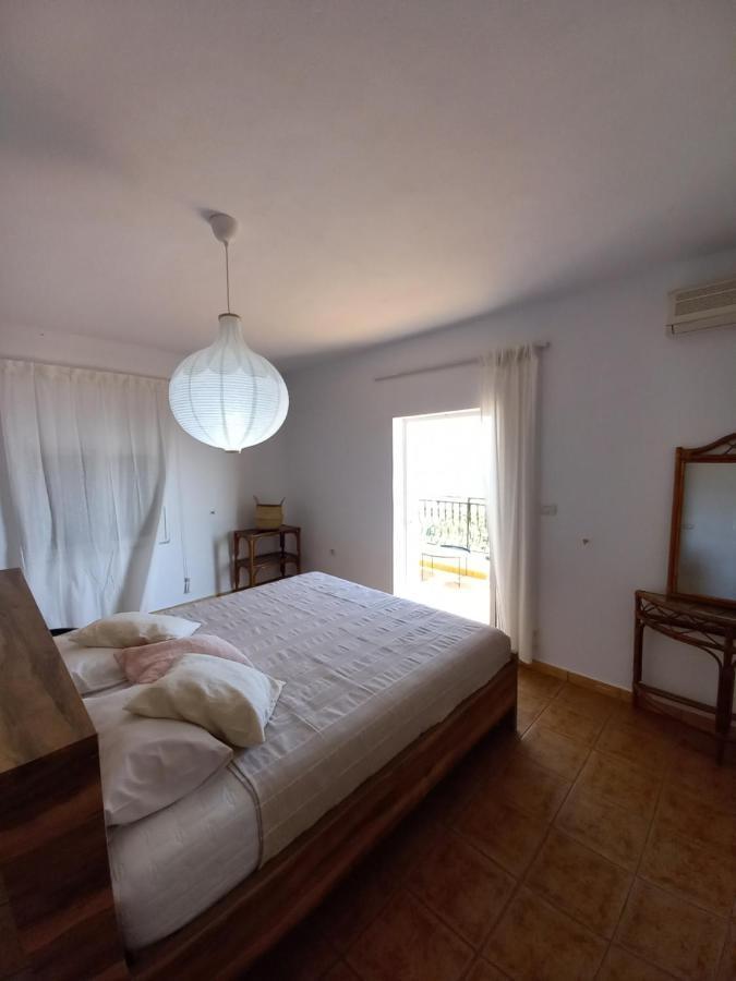 Amphora Guesthouse Himare Ngoại thất bức ảnh