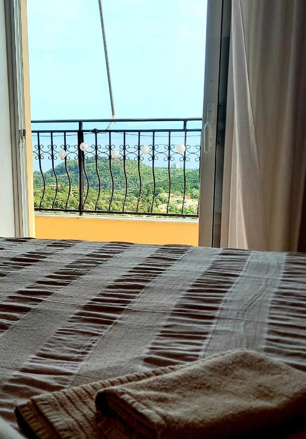 Amphora Guesthouse Himare Ngoại thất bức ảnh