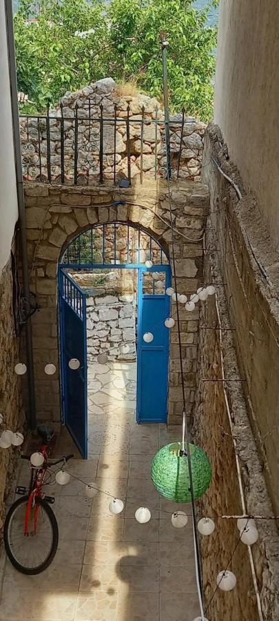 Amphora Guesthouse Himare Ngoại thất bức ảnh