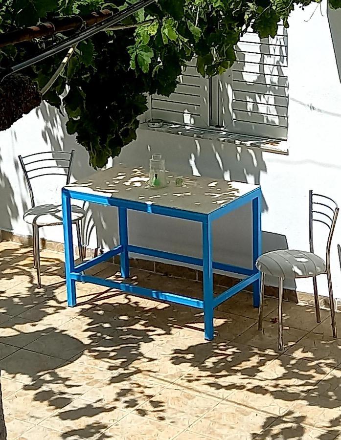 Amphora Guesthouse Himare Ngoại thất bức ảnh