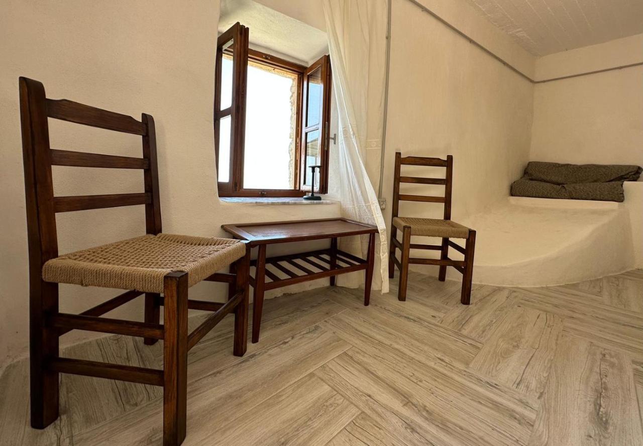 Amphora Guesthouse Himare Ngoại thất bức ảnh