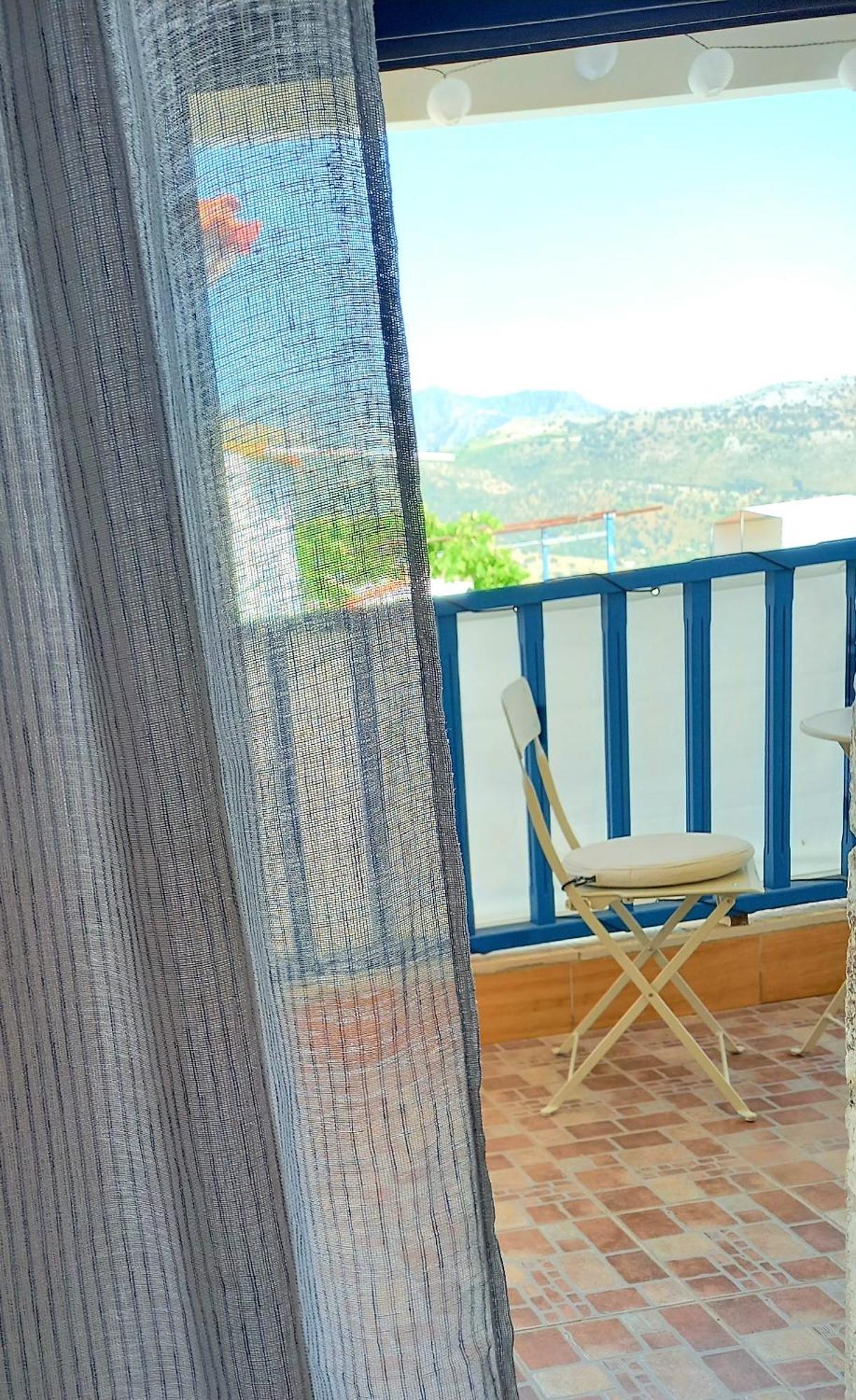 Amphora Guesthouse Himare Phòng bức ảnh