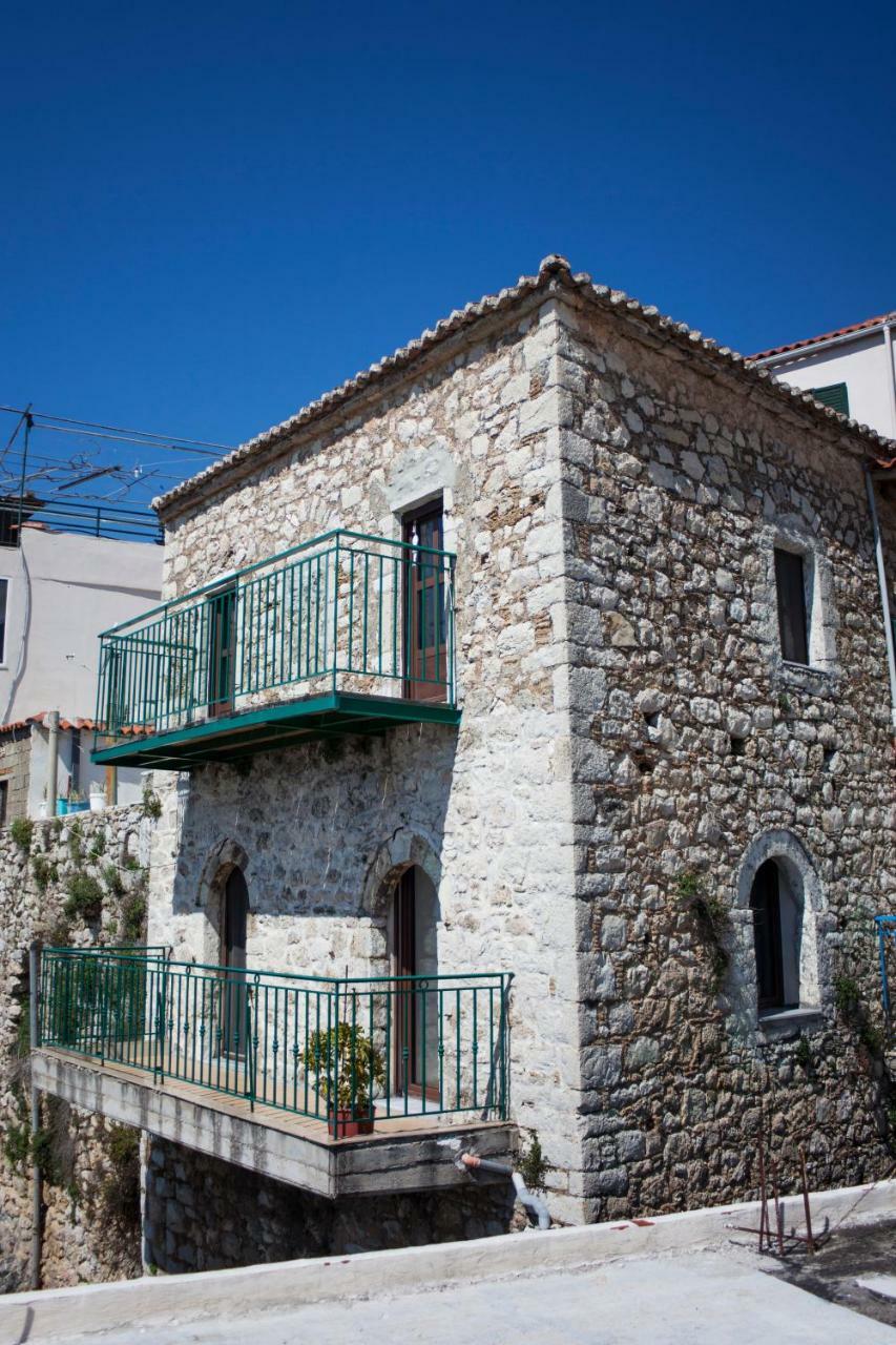 Amphora Guesthouse Himare Ngoại thất bức ảnh